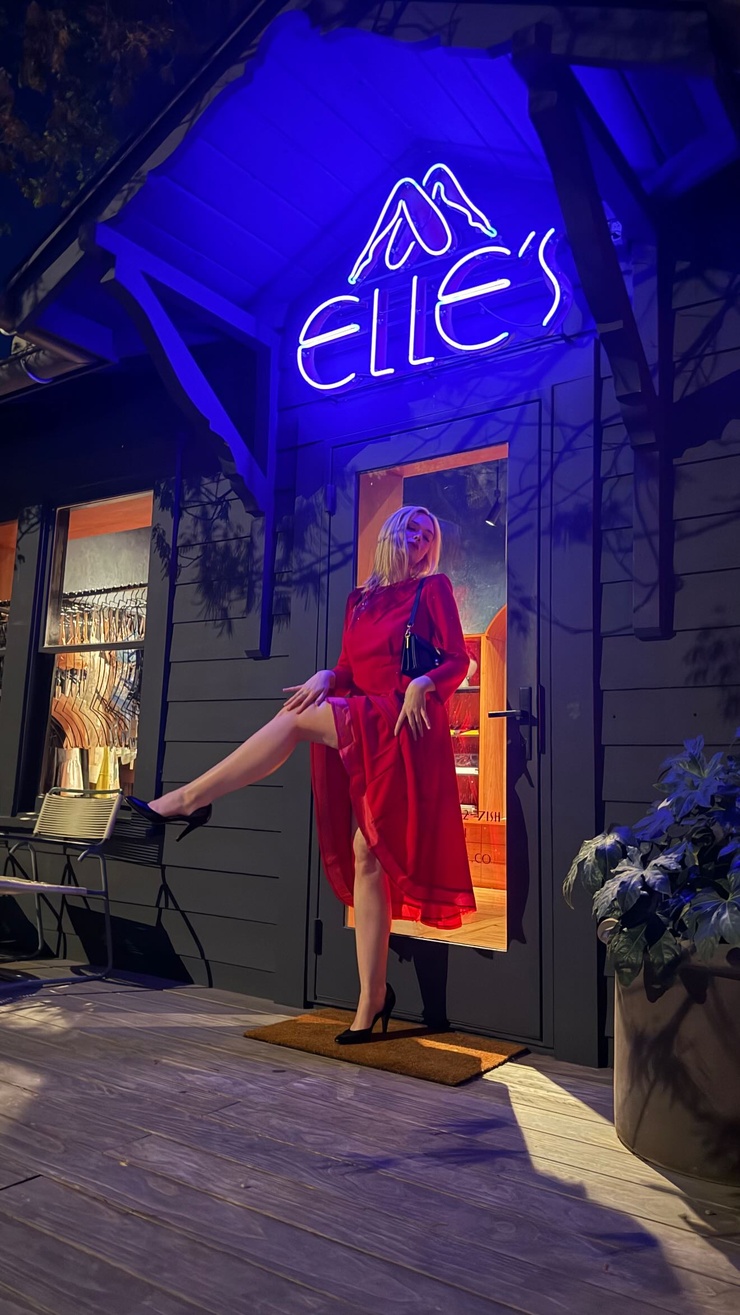Elle Fanning