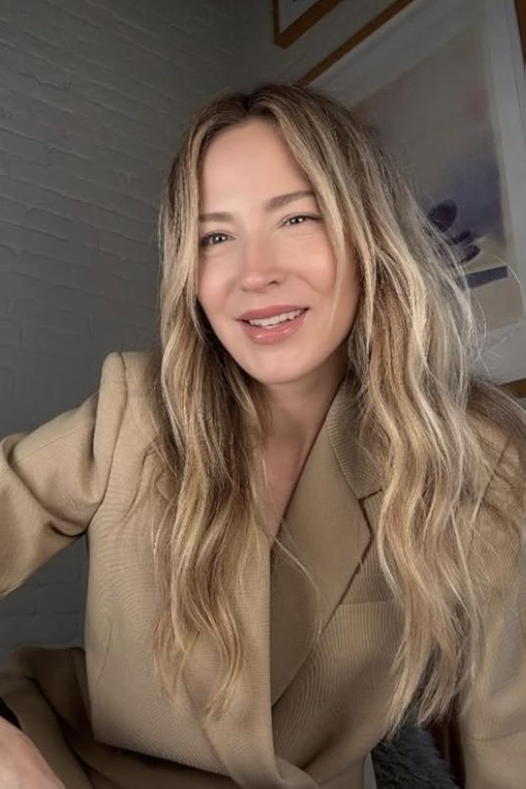 Beth Riesgraf