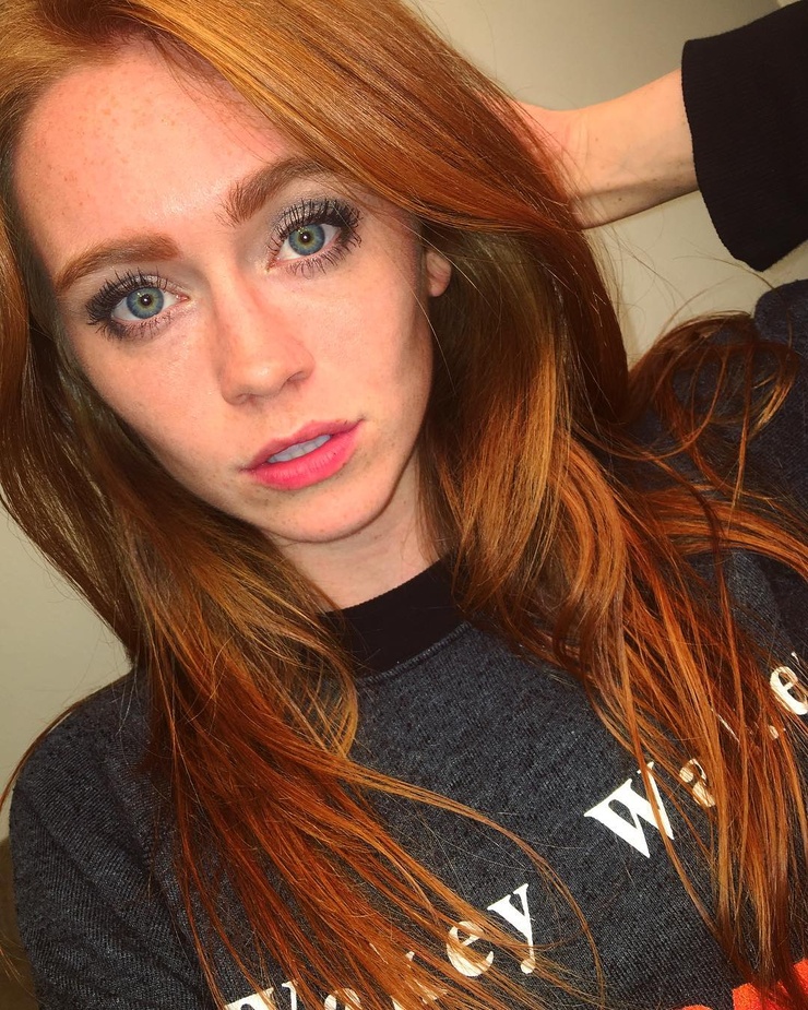 Holly Hicks