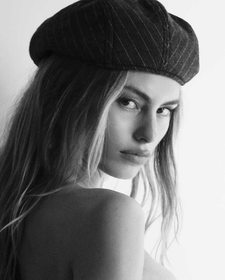 Ashley Graves