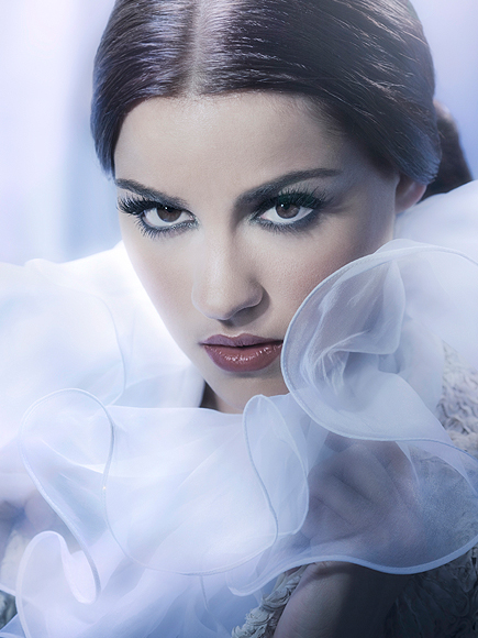 Maite Perroni Maite Perroni