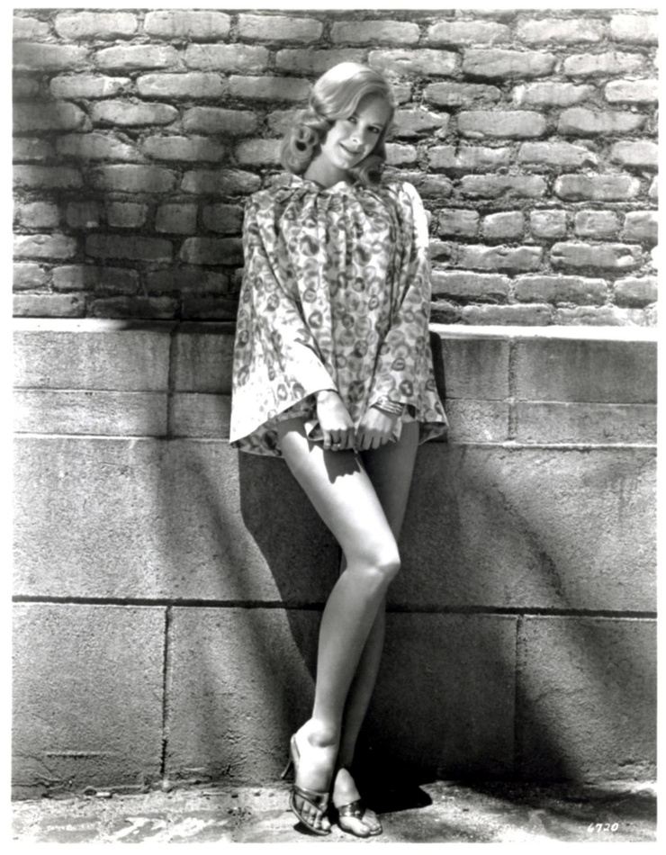 Carole Wells
