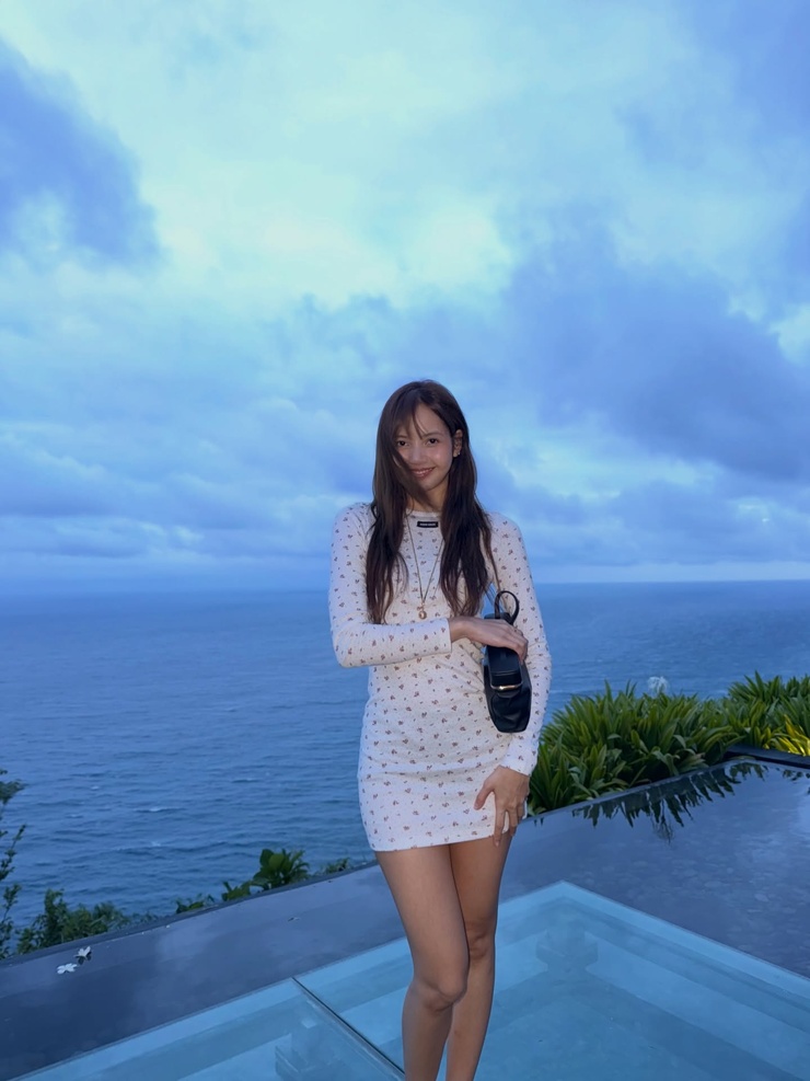 740full-lalisa-manoban.jpg