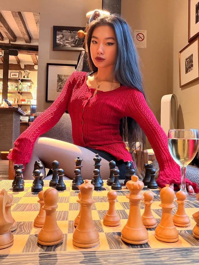 Qiyu Zhou