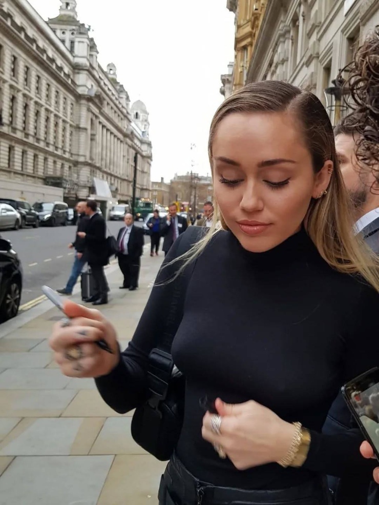 Miley Cyrus Miley Cyrus