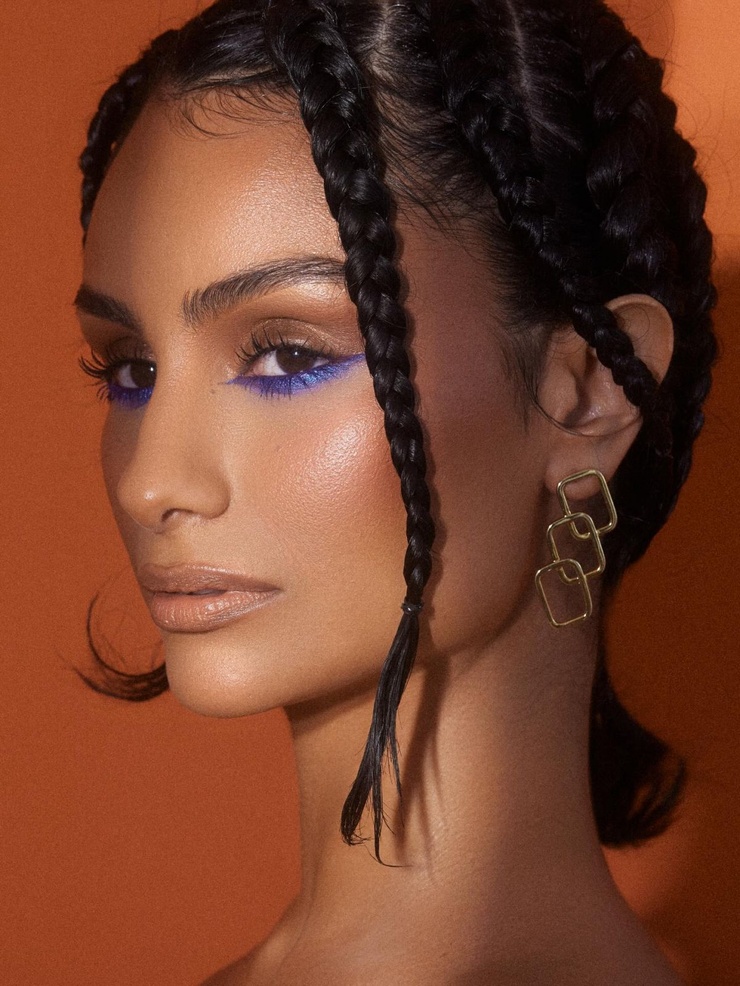 Nazanin Mandi