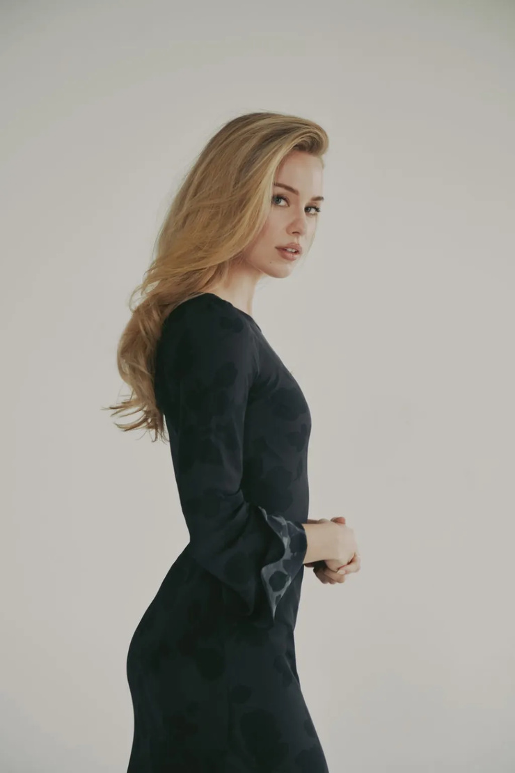 Elle Chapman