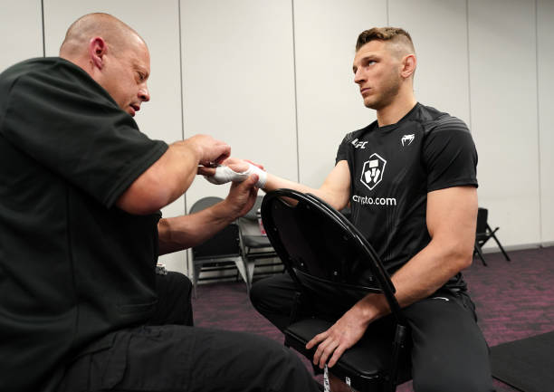 Dan Hooker