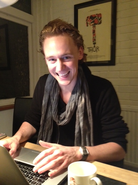 Tom Hiddleston Tom Hiddleston