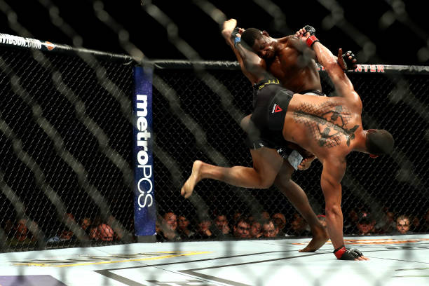 Thiago Santos