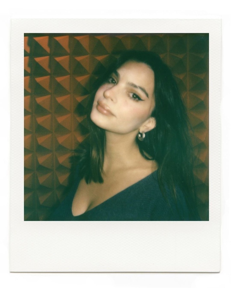 Emily Ratajkowski