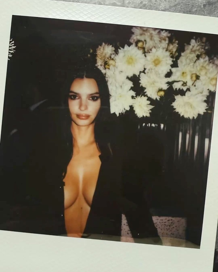 Emily Ratajkowski