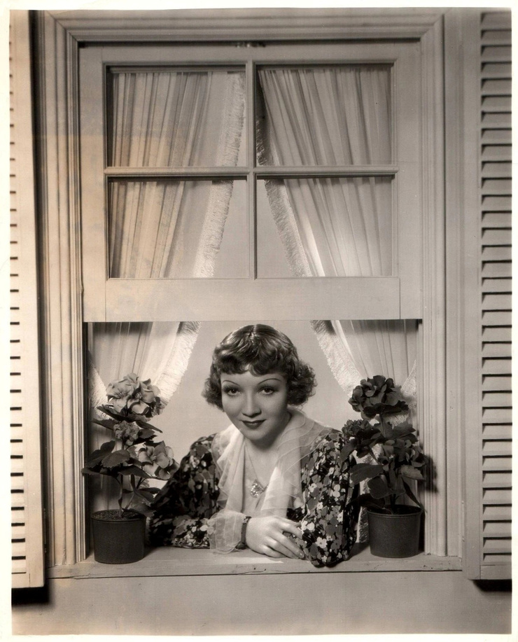 Claudette Colbert