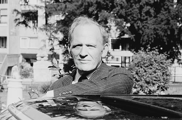 Gordon Jackson