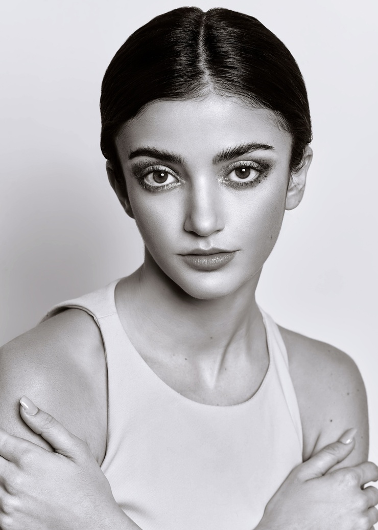 Roya Manshouri