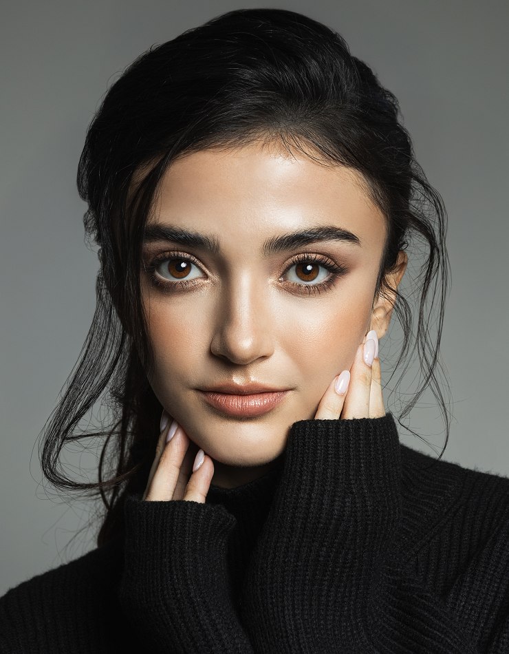 Roya Manshouri