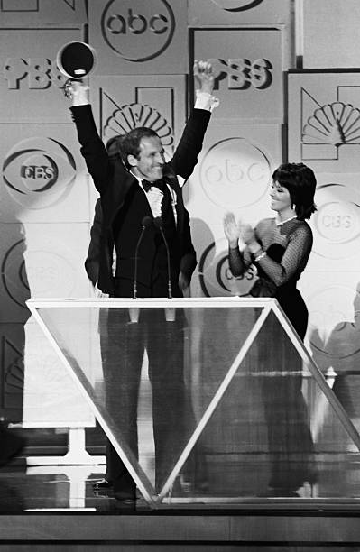 Joyce DeWitt