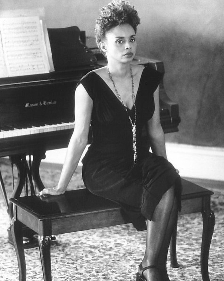 Debbi Morgan