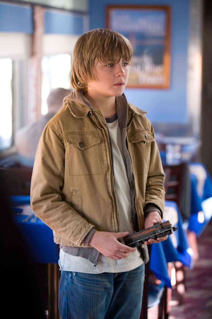 Miles Heizer
