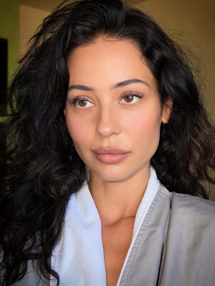 Alexa Demie