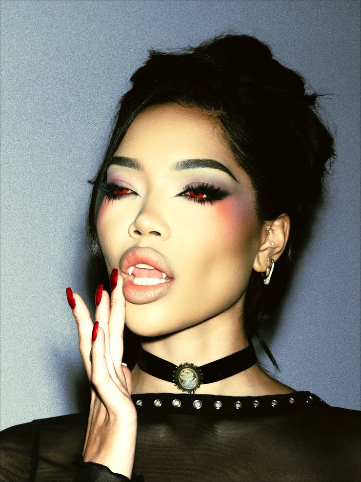 Ming Lee Simmons