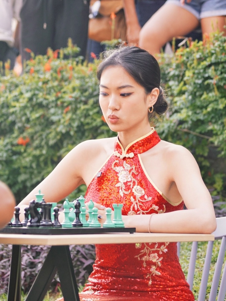 Qiyu Zhou