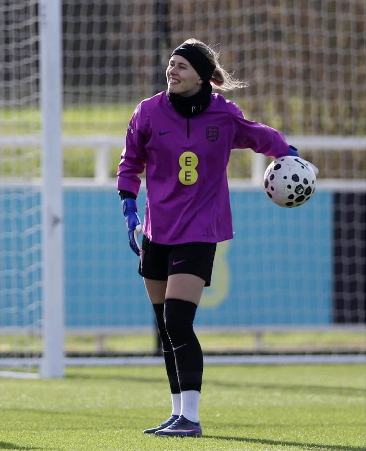 Hannah Hampton