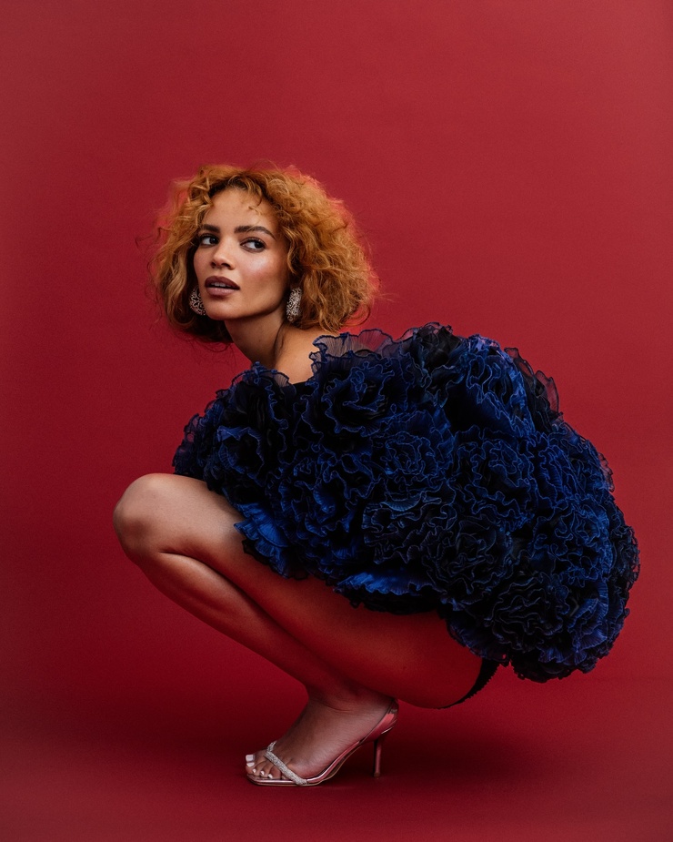 Leslie Grace