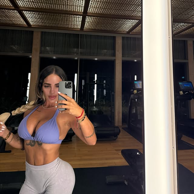 Mia Rivero