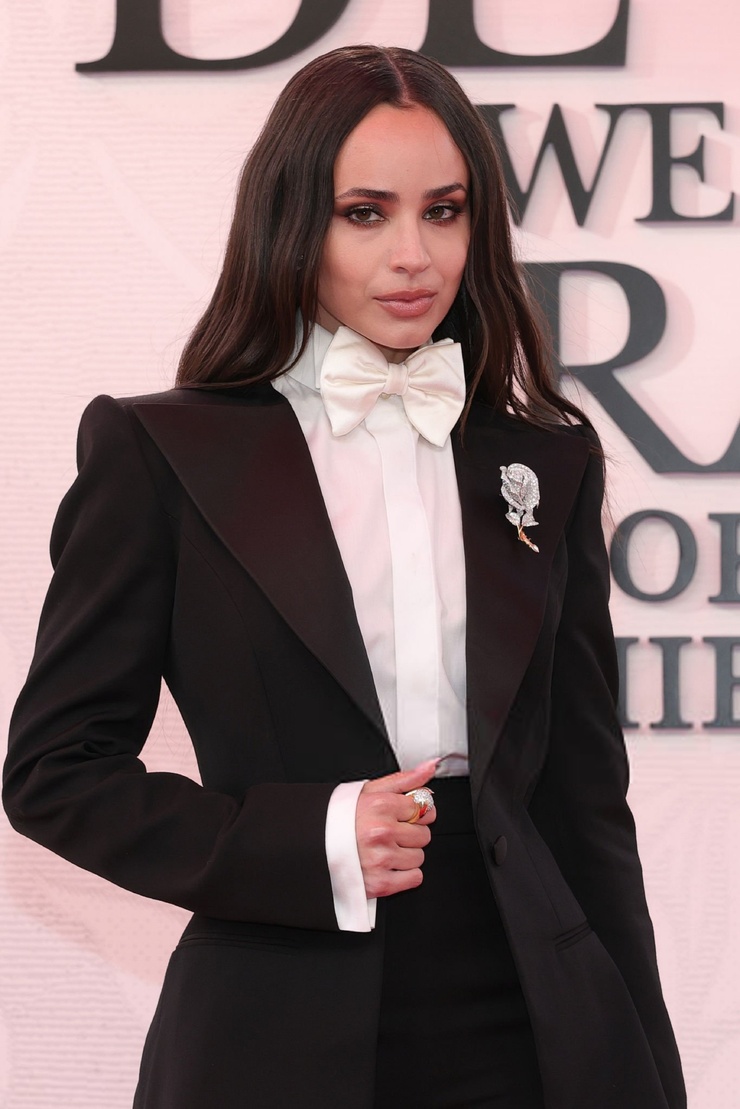 Sofia Carson