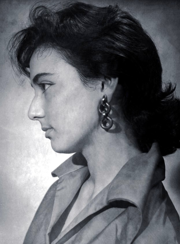 Eva Wilma