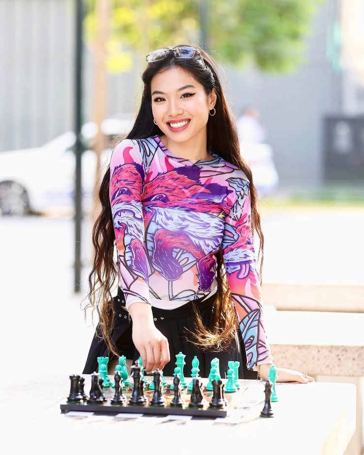 Qiyu Zhou