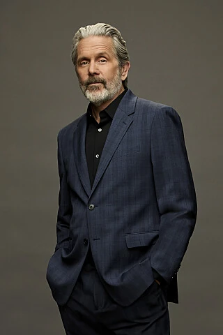 Gary Cole