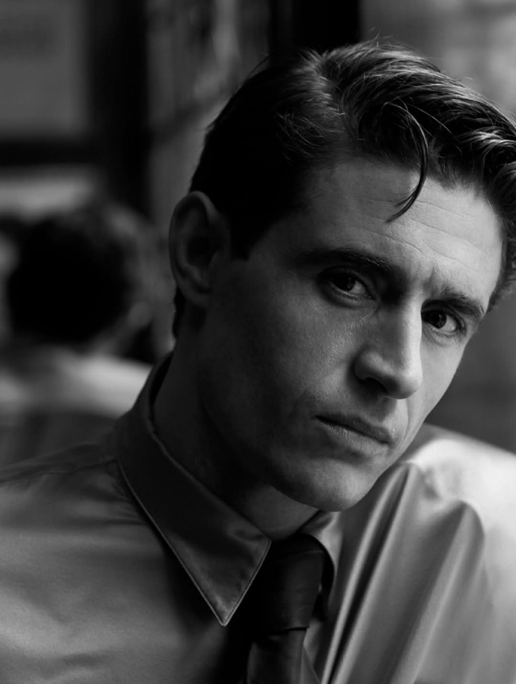 Max Irons