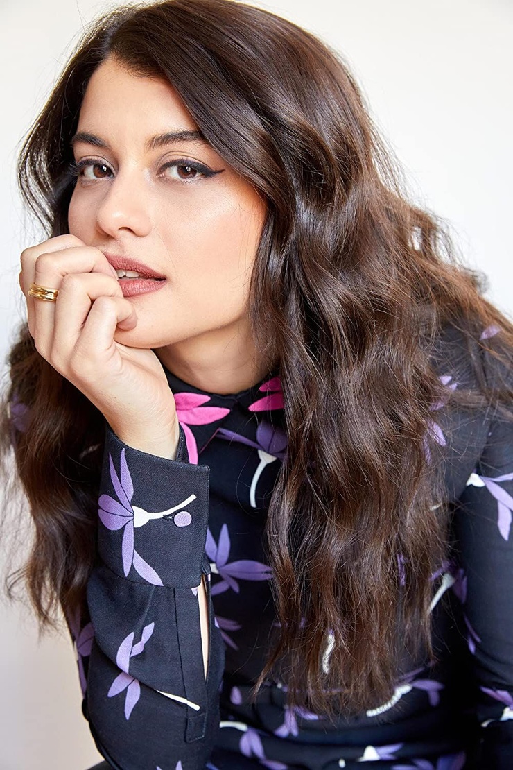 Sofia Black-D'Elia Sofia Black-D'Elia