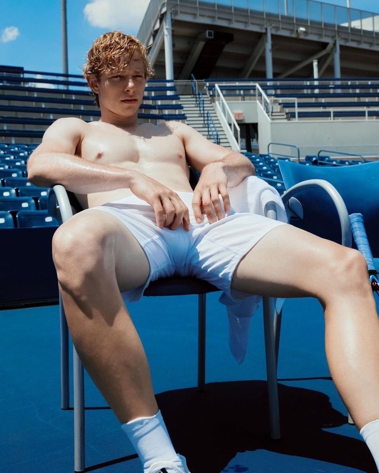 Mike Faist Mike Faist