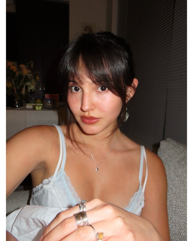 Isabel Deroy-Olson