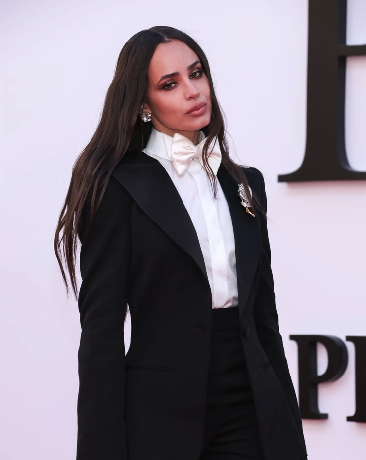Sofia Carson