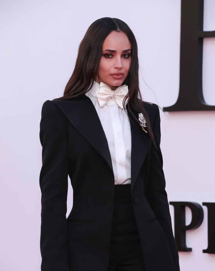 Sofia Carson