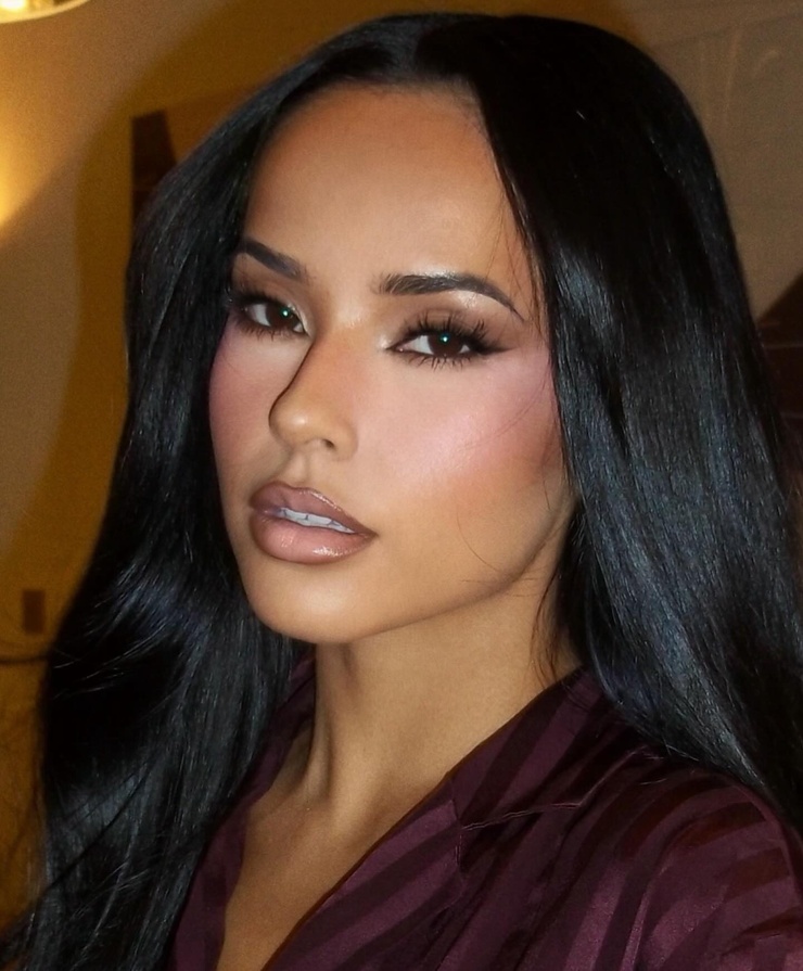 Becky G.