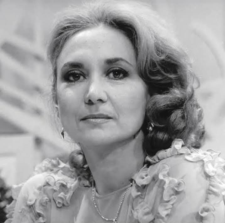Eva Wilma