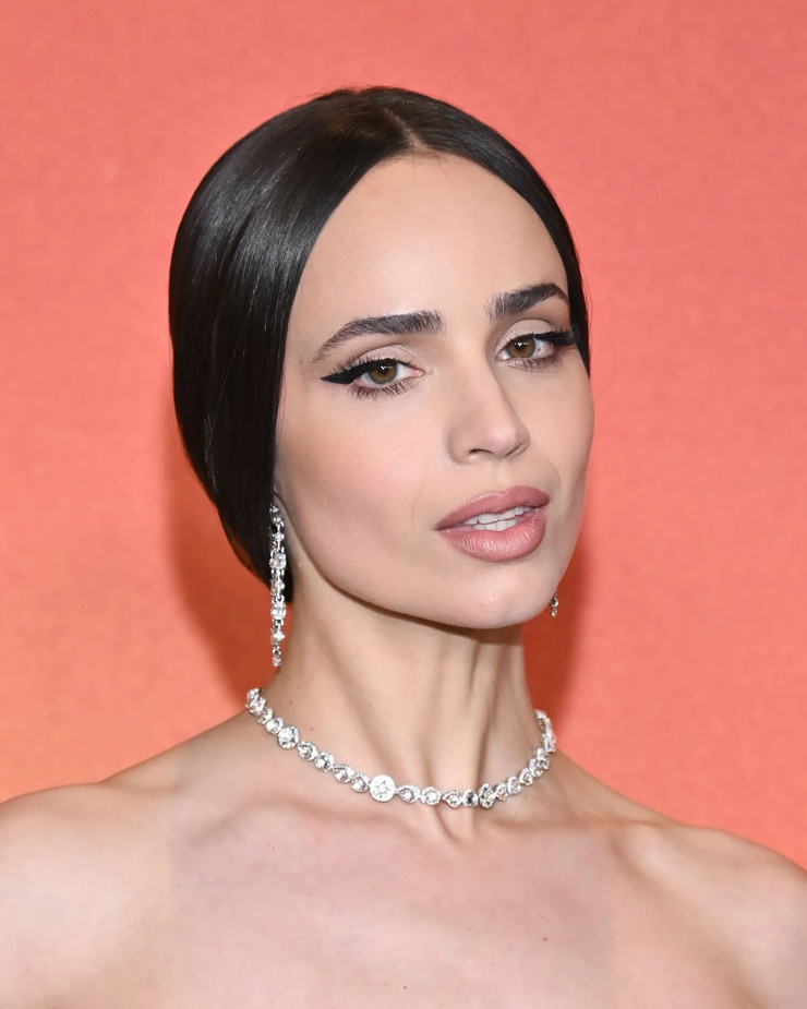 Sofia Carson