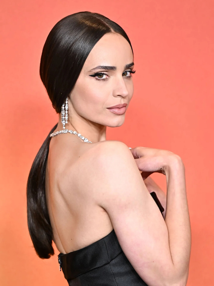 Sofia Carson