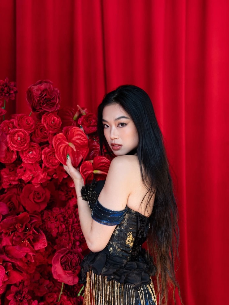 Qiyu Zhou