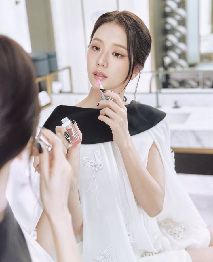 Kim Jisoo