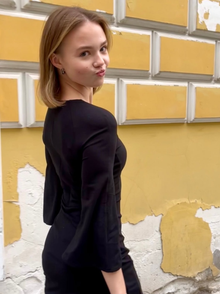 Maria Abramova Maria Abramova