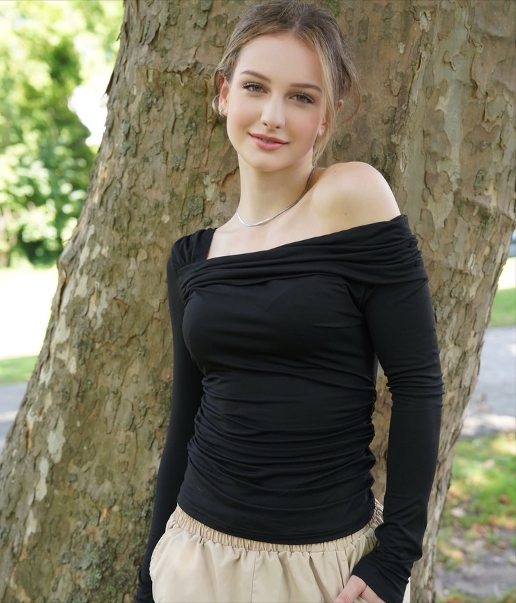 Ava Rivello