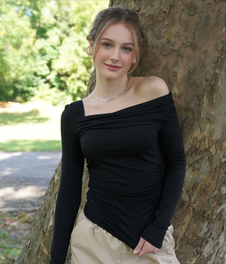 Ava Rivello