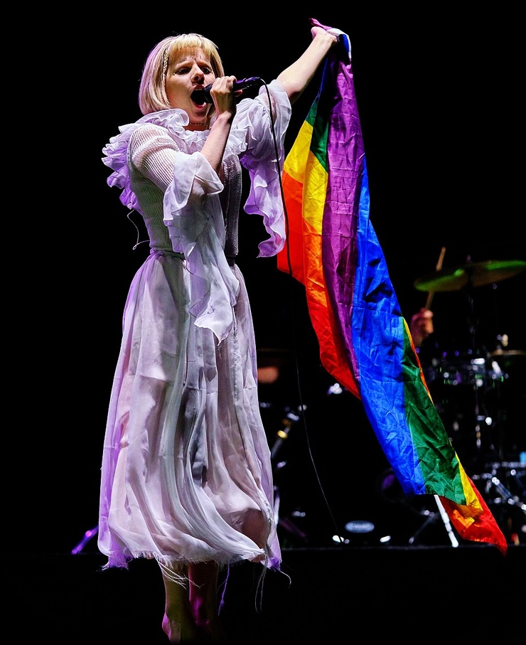 Aurora (singer)