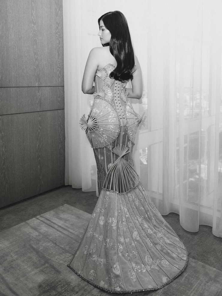 Liza Soberano